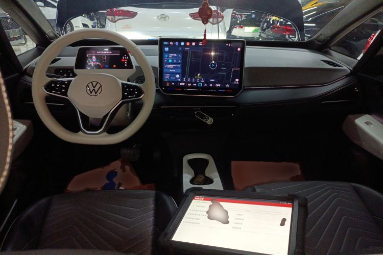 Used Volkswagen ID.3 2025 Smart Model Outstanding Oxygen Edition
