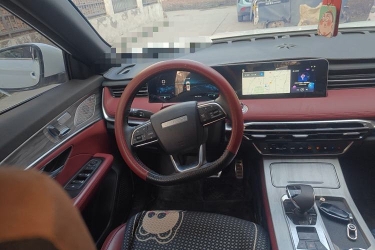 Used JETOUR X70 PLUS 2023 1.5T DCT Brave PLUS 7-Seater
