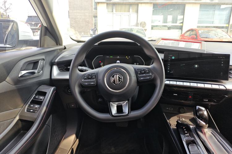 Used MG 5 2021 Revised Version 180 DVVT CVT Youth Luxury Edition
