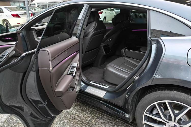 Used Denza Z9 2024 1100 km Four-Wheel Drive Max Version