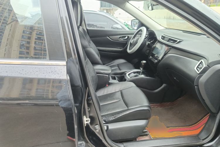 Used Nissan X-Trail 2014 2.0L CVT Comfort Edition 2WD
