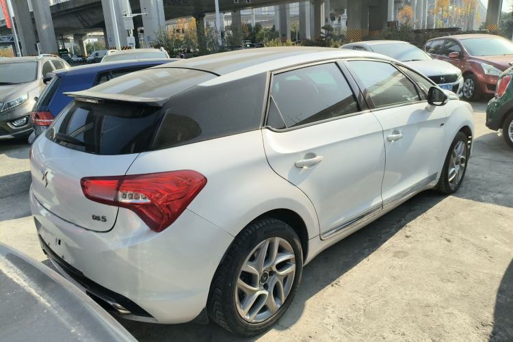 Used  5 2013 1.6T Elegant Edition THP160
