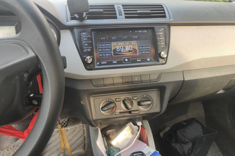 Used Skoda Fabia 2016 1.4L Automatic Car Enjoy Edition
