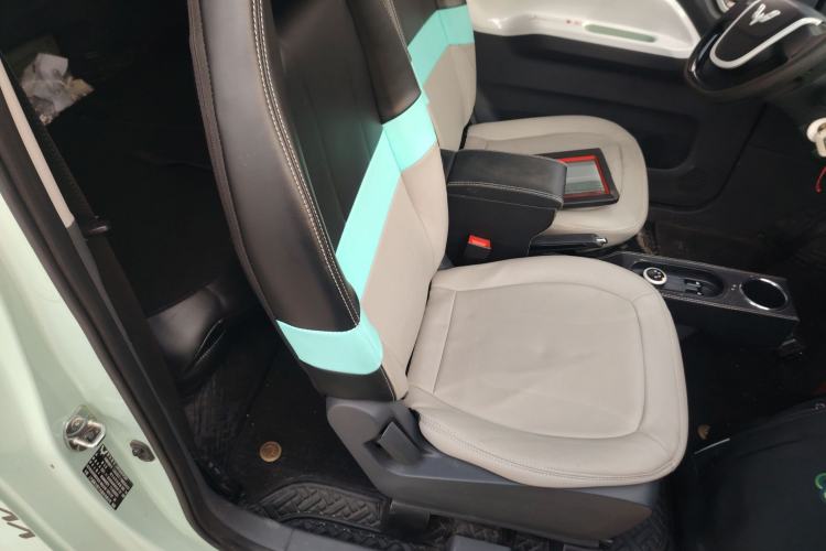 Used Wuling Hongguang MINIEV 2021 Macaron Fashion Model Lithium Iron Phosphate
