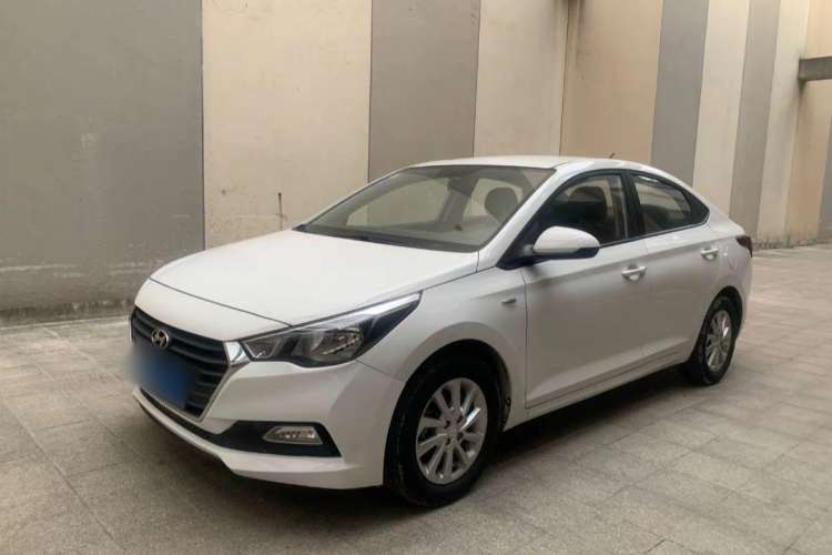 Used Hyundai Verna 2016 1.4L Automatic Cool Edition GLS