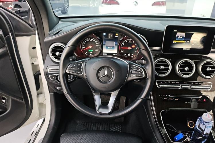 Used Mercedes-Benz GLC 2016 GLC 260 4MATIC Dynamic Edition
