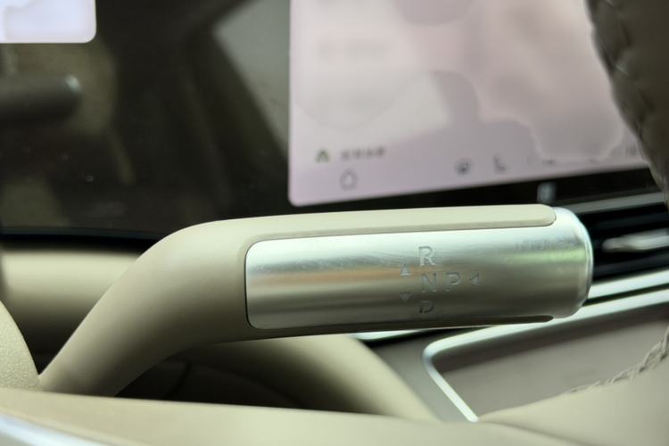 Used Hima AITO M9 2025 Extended-Range Ultra Version 52 kWh 6-Seater