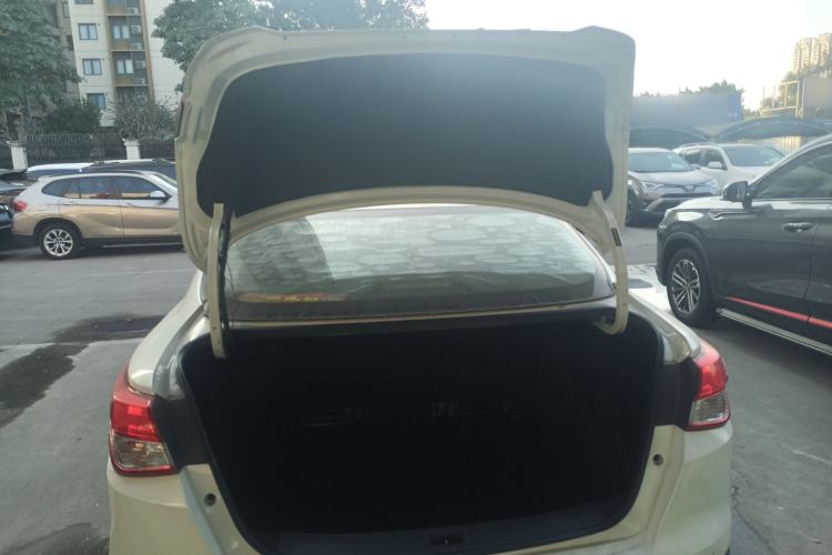 Used Nissan Lannia 2016 1.6L CVT Smart Cool Edition
