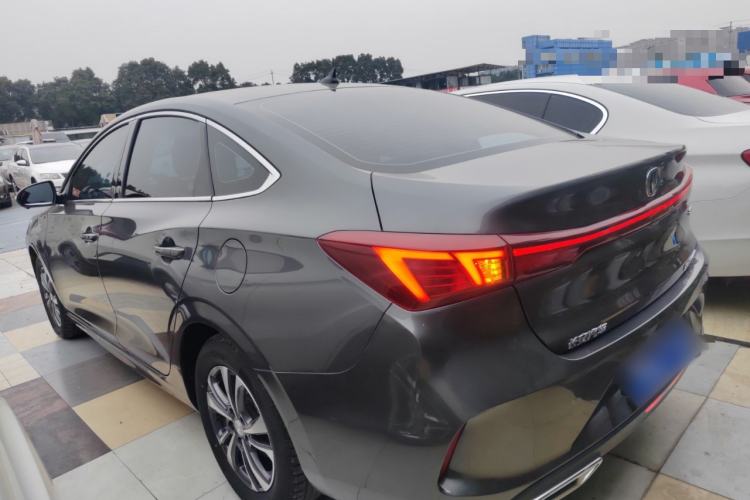 Used Changan Eado 2022 PLUS Blue Whale NE 1.4T GDI DCT Prestige Edition
