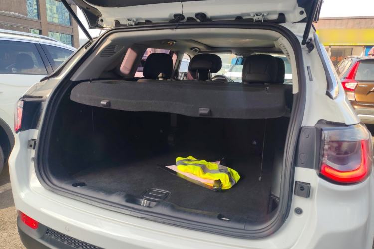 Used  Compass 2019 220T Automatic Family Edition
