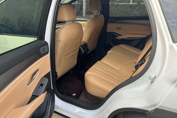 Used BYD Song L DM-i 2024 160km Beyond Edition
