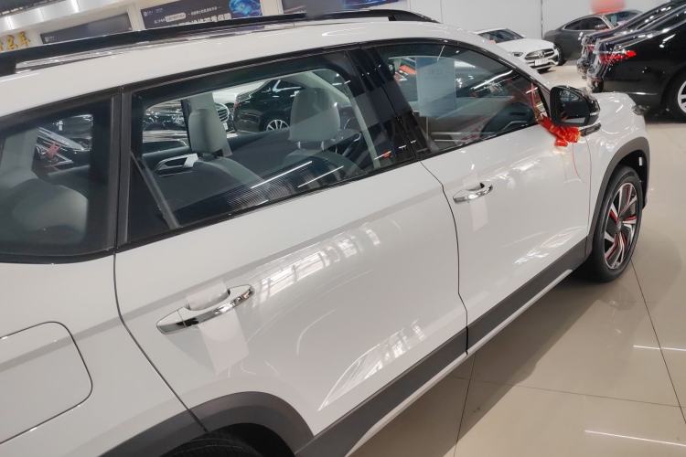 Used Volkswagen Tharu 2024 300TSI Two-Wheel-Drive Moon Luxury Edition