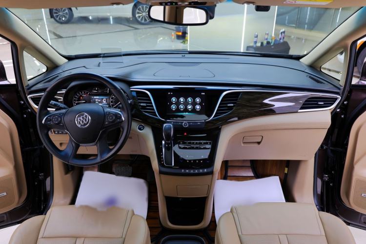 Used Buick GL8 2018 ES 28T Flagship Model China VI Standard
