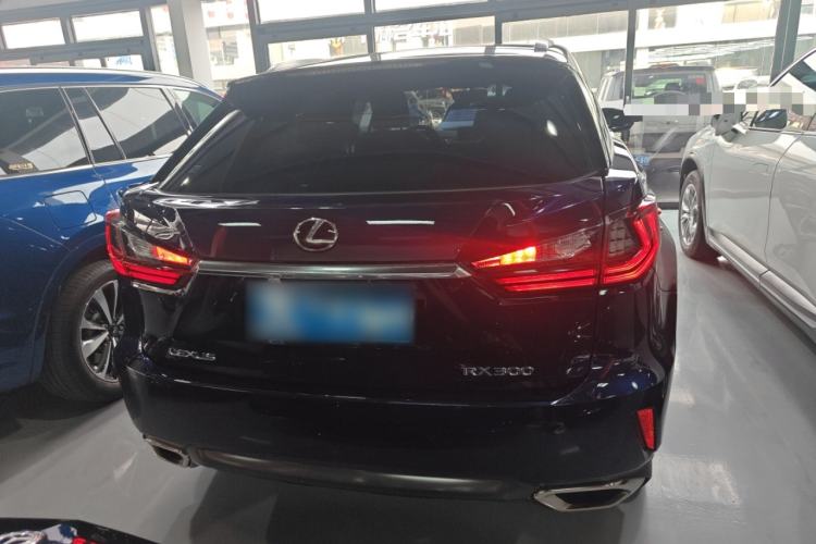 Used Lexus RX 2016 300 4x4 Elegant Edition China VI
