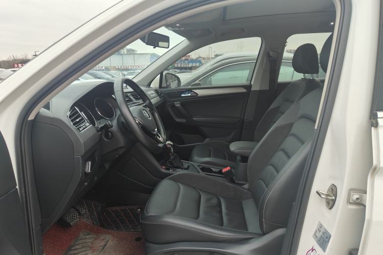 Used Volkswagen Tiguan L 2019 330TSI Automatic Two-Wheel Drive Panoramic Comfort Edition China VI Standard