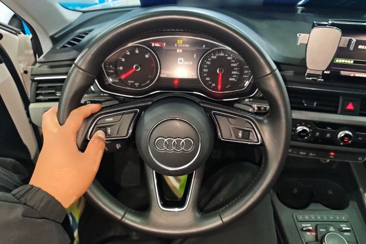 Used Audi A4L 2018 30th Anniversary Edition 40 TFSI Trendy Model
