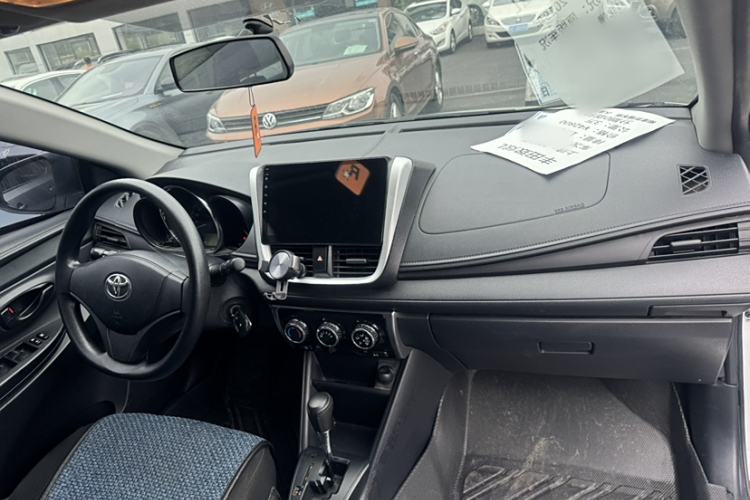 Used Toyota YARiS L 2019 1.5E CVT Dynamic Edition China VI compliant
