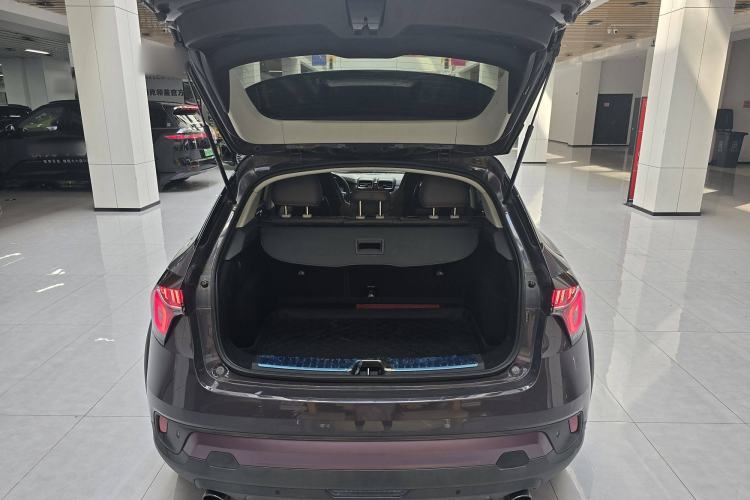 Used Lynk & Co 02 2018 1.5T DCT Two-Wheel Drive Zhaopu Version China V Standard
