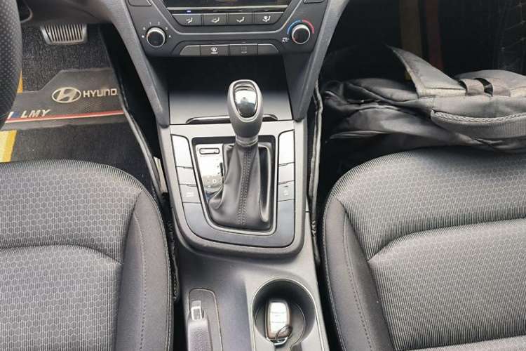 Used Hyundai Elantra 2018 1.4T Dual-Clutch Xuan Dong · Dynamic Edition
