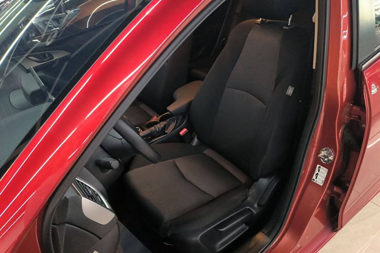 Used Mazda Mazda 3 Axela 2017 Hatchback 1.5L Automatic Comfort Model Emission Standard China V
