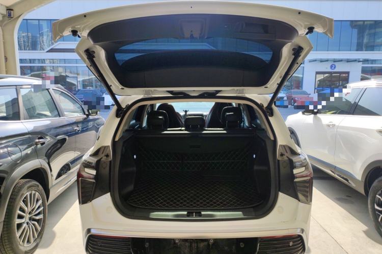 Used Hongqi HS3 2023 1.5T Two-Wheel Drive Shanwei Edition
