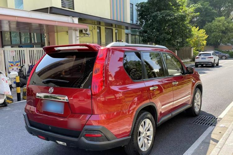 Used Dongfeng Fengdu MX6 2016 2.0L CVT Two-Wheel Drive All-Around Version