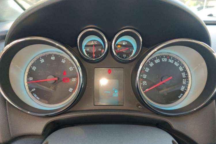 Used Buick GT 2014 XT 1.6L Automatic Fashion Edition
