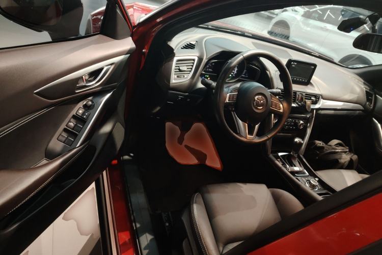 Used Mazda CX-4 2016 2.5L Automatic 4x4 Sky Blue Passion Edition