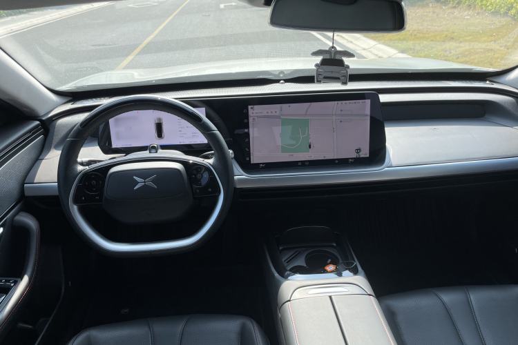 Used XPeng P7 2022 670E+
