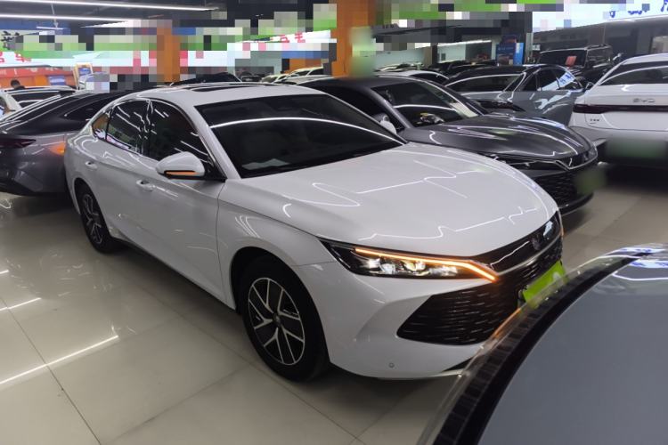 Used BYD Qin L 2024 DM-i 120KM Beyond Model
