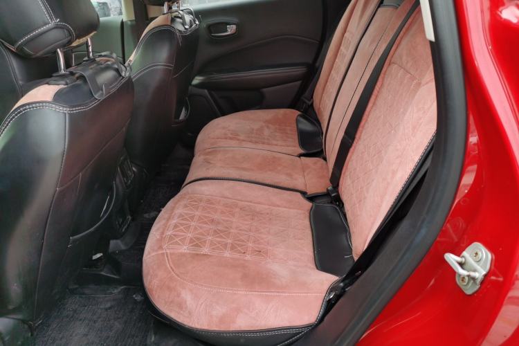 Used  Compass 2017 200T Automatic Family Edition
