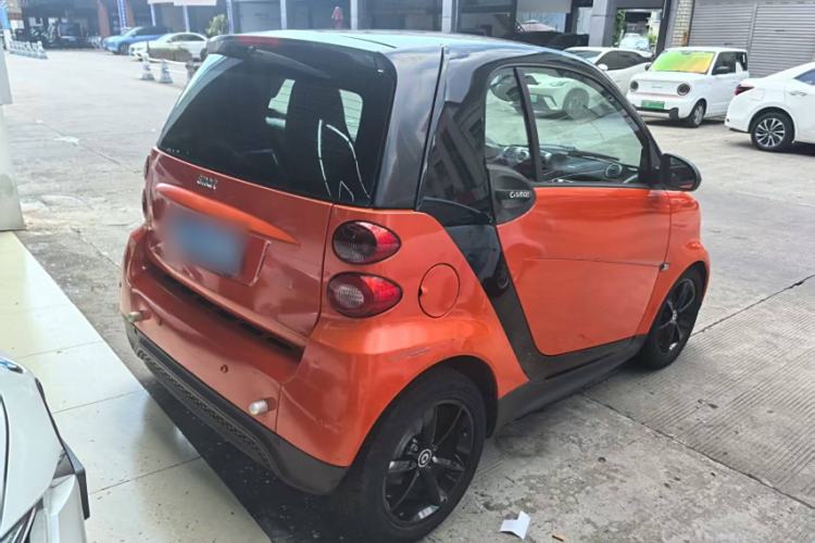 Used  fortwo 2015 1.0 MHD New Year Special Edition
