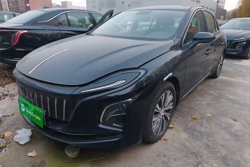 Used Hongqi E-QM5 2022 431 km Charge & Enjoy Edition