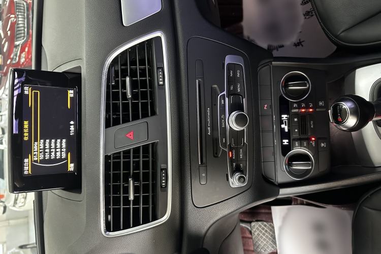 Used Audi Q3 2017 30 TFSI Fashion Model
