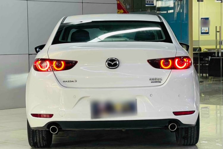 Used Mazda Mazda 3 Axela 2023 2.0L Automatic ZhiZhen Edition