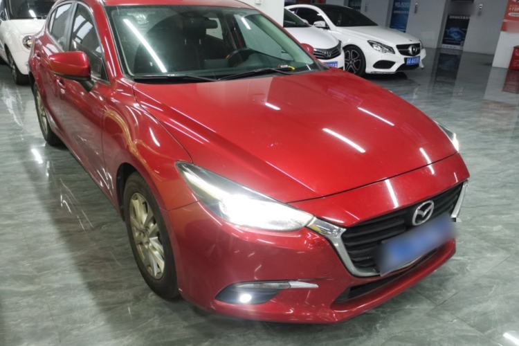 Used Mazda Mazda 3 Axela 2017 Hatchback 1.5L Automatic Luxury Model Emission Standard China V