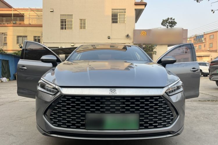 Used BYD Qin PLUS 2021 DM-i 120KM Prestige Model
