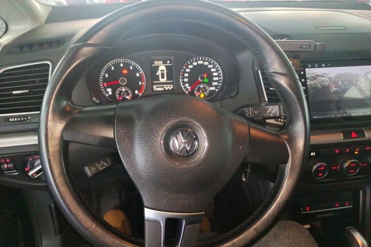 Used Volkswagen Sharan 2014 2.0 TSI Standard Model
