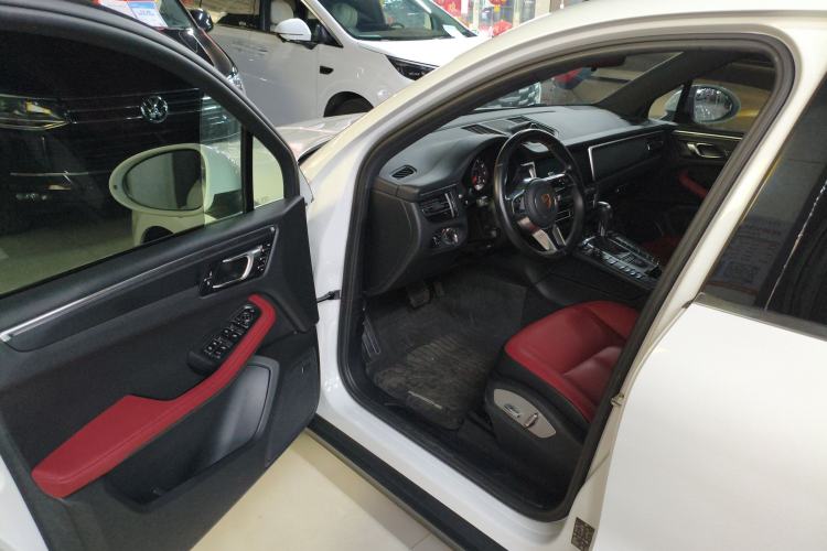 Used Porsche Macan 2021 Macan 2.0T