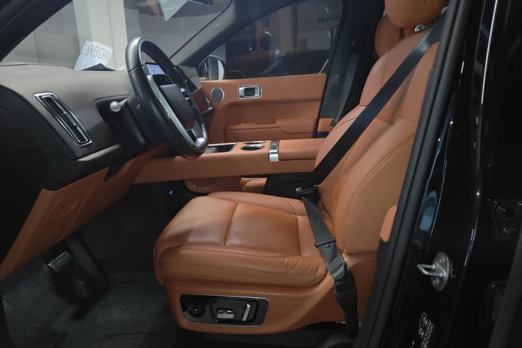 Used Li Auto L8 2023 Pro Model
