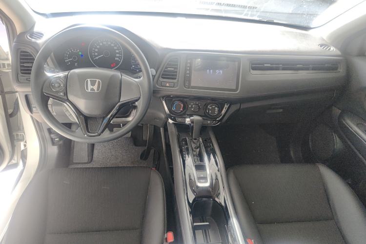 Used Honda Vezel 2020 1.5L CVT Pioneer Edition
