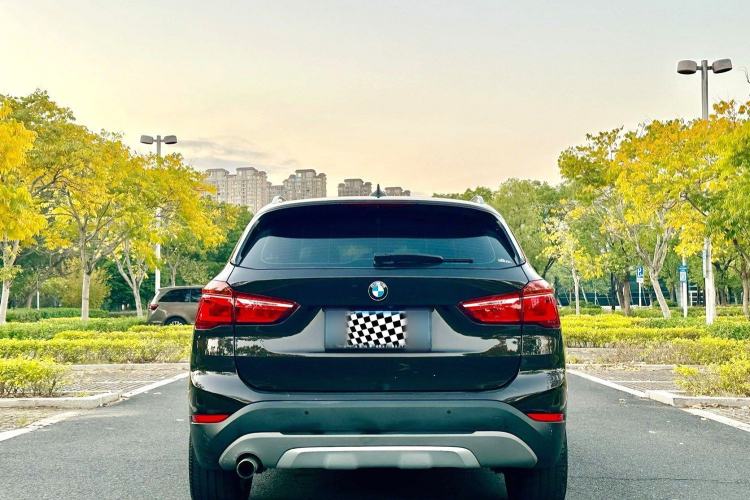 Used BMW X1 2018 sDrive18Li Luxury Model