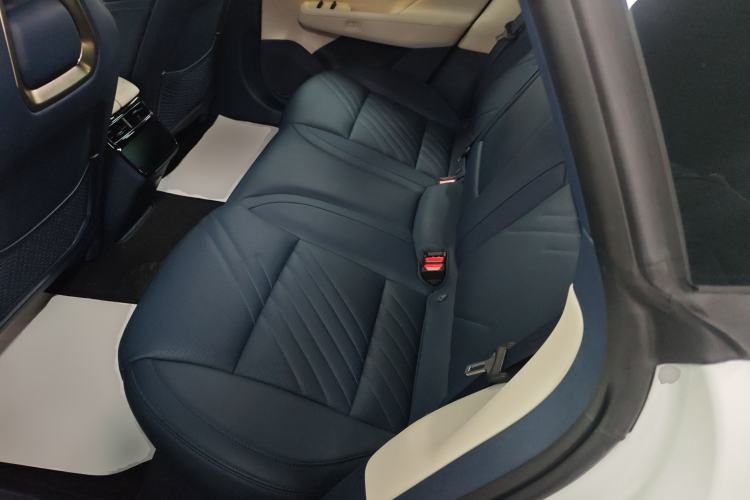 Used Zeekr 001 2025 WE Edition 100 kWh Rear-Wheel Drive