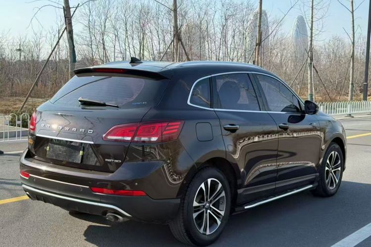 Used BORGWARD BX7 2016 28T Two-Wheel Drive Luxury Version 5 Seats
