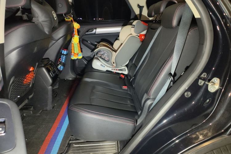 Used BYD Tang New Energy 2018 DM 2.0T All-Wheel Drive Smart Connect Elite 7-Seater China V Emission Standard