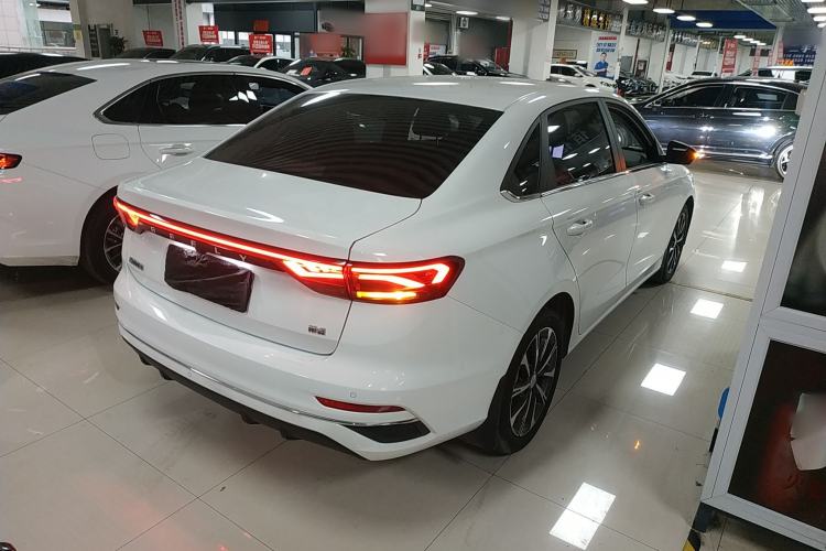 Used Geely Auto Emgrand 2025 4th Generation 1.5L CVT Flagship Version
