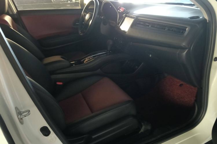 Used Honda Vezel 2017 1.8L CVT Front-Wheel Drive Pioneer Edition
