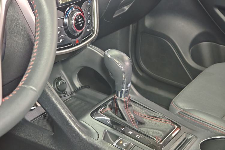 Used Changan CS75 2016 1.8T Automatic Elite Model China V Standard