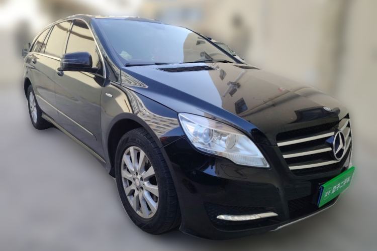 Used Mercedes-Benz R-Class 2017 R 320 4MATIC Business Edition Prestige Model