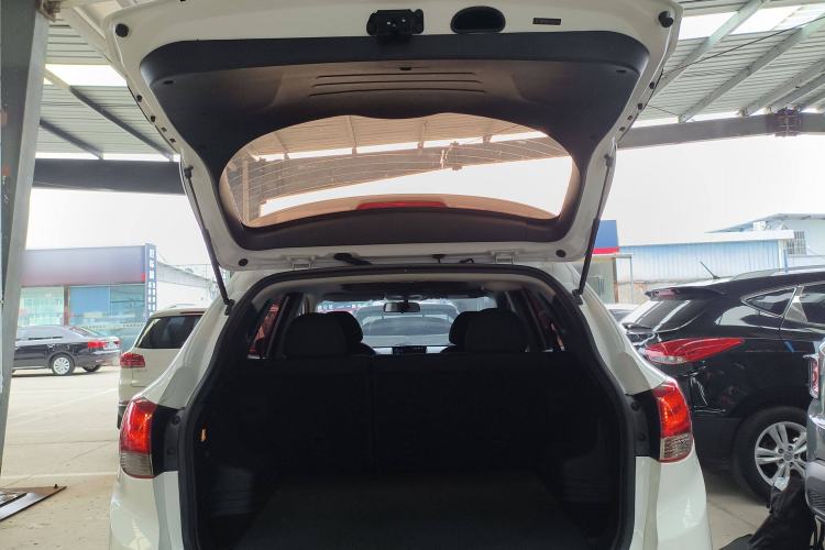 Used Hyundai ix35 2015 2.0L Automatic 2WD Comfort Edition China V Standard
